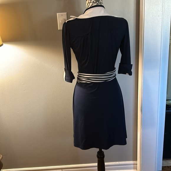 Bionic Dress - Picture 2 of 5